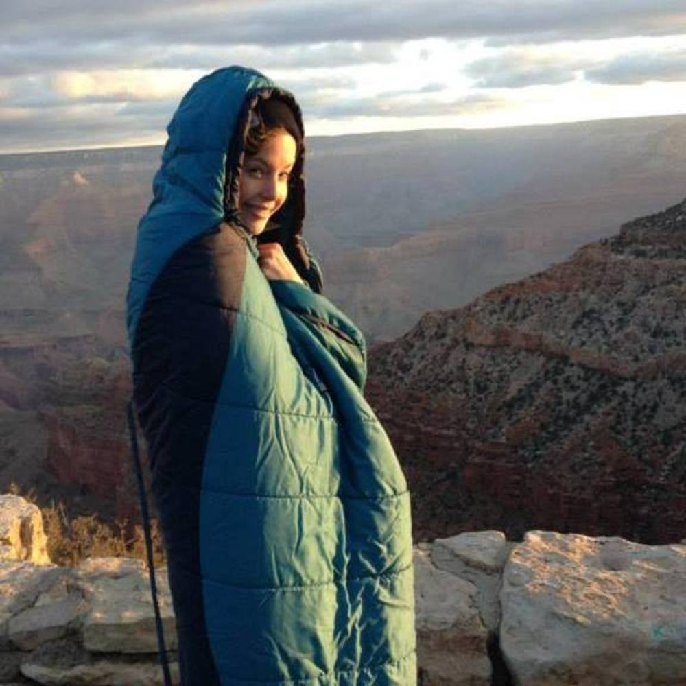 Meet your Posher, Leslie